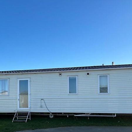 Felixstowe Chimo Caravan 8 Sleeps 5 Min To Beach Esterno foto